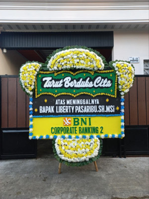 Papan Bunga Duka di Mayura